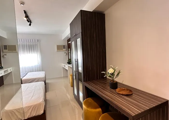 Living,the Persimmon 2-4pax *