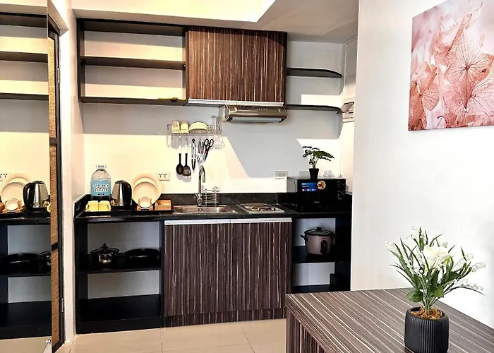 Living,the Persimmon 2-4pax * Cebu
